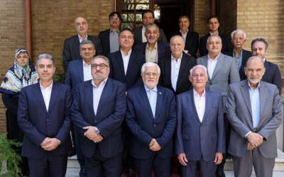 عارف: ایران اهل مذاکره است