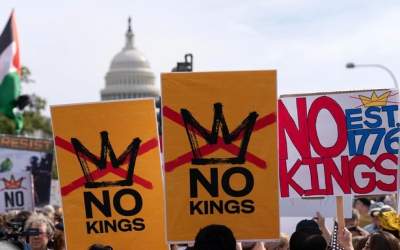 ۶ نکته معنادار در مورد اعتراضات «نه به پادشاه» در آمریکا