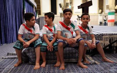 ورود رهبر انقلاب با ضرب مرشد  <img src="https://cdn.jahannews.com/images/video_icon.png" width="16" height="16" border="0" align="top">