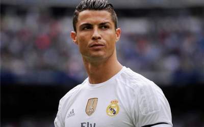 پوشش متفاوت جورجیانا همسر رونالدو  <img src="https://cdn.jahannews.com/images/video_icon.png" width="16" height="16" border="0" align="top">