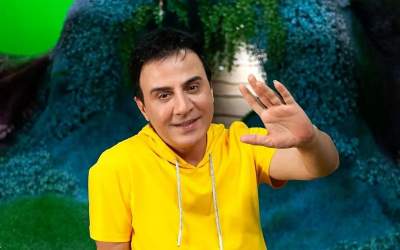 عمو پورنگ خادم حرم امام هشتم شد  <img src="https://cdn.jahannews.com/images/video_icon.png" width="16" height="16" border="0" align="top">