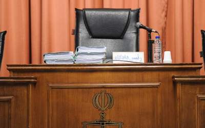 وکیل پژمان جمشیدی: موکلم هنوز آزاد نشده است