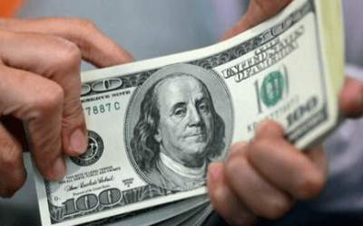 بانک مرکزی دلار گردشگران خارجی را می‌خرد