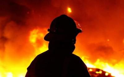 آتش گرفتن اتوبوس در خیابان! +فیلم  <img src="https://cdn.jahannews.com/images/video_icon.png" width="16" height="16" border="0" align="top">