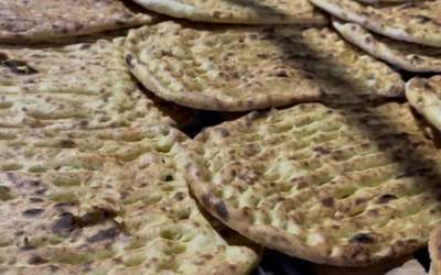 افزودن سبزیجات و کنجد به نان ممنوع می‌شود