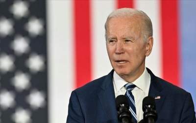 بایدن از مردم آمریکا خواست به پا خیزند