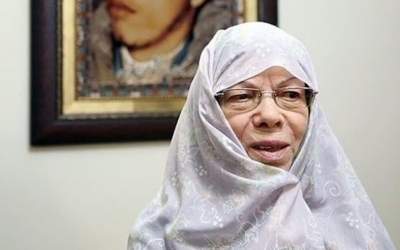 این همان زنی است که نگذاشت امام زمانش گُم شود!