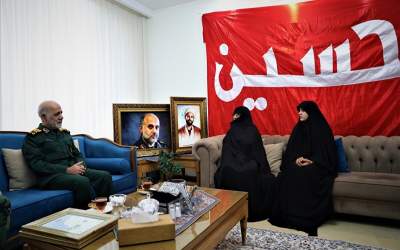 اعطای درجه سپهبدی به شهید غلامعلی رشید +تصاویر و فیلم  <img src="https://cdn.jahannews.com/images/video_icon.png" width="16" height="16" border="0" align="top">