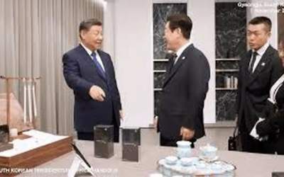 هدیه رئیس‌جمهور چین به همتای کره‌ای  <img src="https://cdn.jahannews.com/images/video_icon.png" width="16" height="16" border="0" align="top">