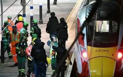 چاقوکشی در قطاری در انگلیس  <img src="https://cdn.jahannews.com/images/video_icon.png" width="16" height="16" border="0" align="top">