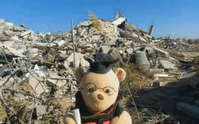 کشتار صهیونیست‌ها با اسباب بازی و عروسک!