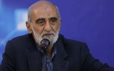 یادداشت شریعتمداری/ حجاب و دوقطبی‌های به هم چسبیده!