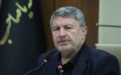 نماینده تهران: رئیس شورای اطلاع رسانی دولت دامادش را با لیسانس معدل ۱۲ به شرکت بازرگانی بین‌المللی تأمین اجتماعی فرستاده  