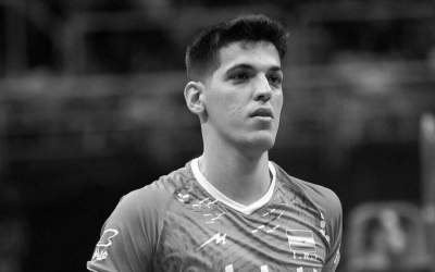 استوری خانواده والیبال برای درگذشت صابر کاظمی