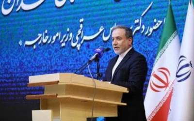 عراقچی: دشمن در جنگ ۱۲ روزه تسلیم بدون قید و شرط می‌خواست اما به آتش‌بس بدون قید و شرط رسید/ ایران قوی و حفظ انسجام، راه دور کردن تهدیدها از ایران است