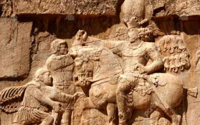 رونمایی از مهم‌ترین نمادهای تاریخی در میدان انقلاب