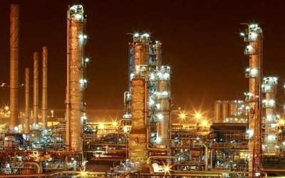 سرمایه‌گذاری ۹۰ میلیارد دلاری در پتروشیمی ایران