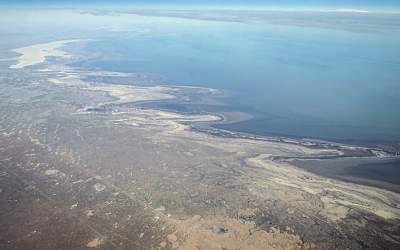 کاهش ۲.۵ متری سطح آب دریای خزر