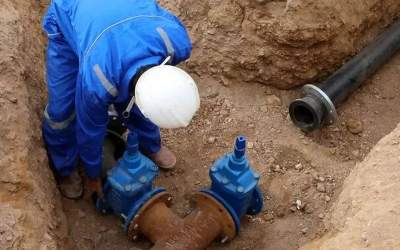 ۳۰‌ درصد آب توزیع‌شده در شبکه هدر می‌رود