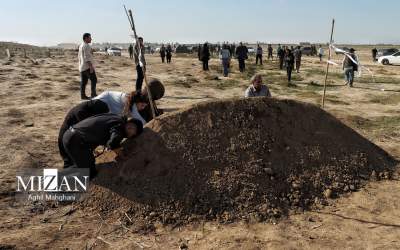 عکس/ آرامگاه ابدی صابر کاظمی