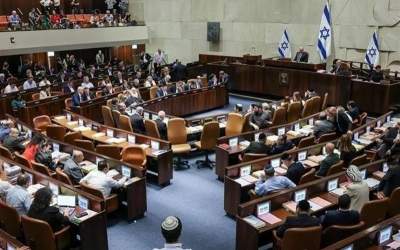 برای اعدام اسرای فلسطینی شیرینی پخش کردند  <img src="https://cdn.jahannews.com/images/video_icon.png" width="16" height="16" border="0" align="top">