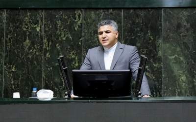 رشد اقتصادی نسبت به سال ۱۴۰۳ منفی شده است