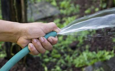 ۱۸ درصد آب تهران در منطقه ۱ تا ۳ مصرف می‌شود  <img src="https://cdn.jahannews.com/images/video_icon.png" width="16" height="16" border="0" align="top">