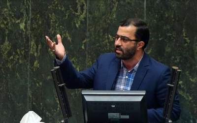 وظیفه پزشکیان حل مسائل است نه بیان آن