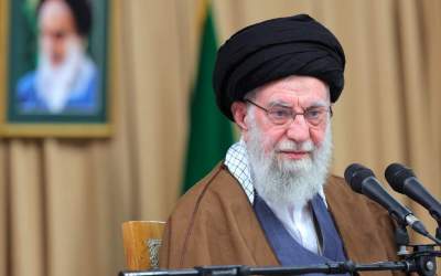 نشستن در کنار والدین شهدا را سعادت می‌دانم  <img src="https://cdn.jahannews.com/images/video_icon.png" width="11" height="10" border="0" align="top">