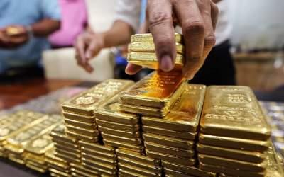 رشد پی‌درپی قیمت‌ طلا در بازار جهانی و ایران