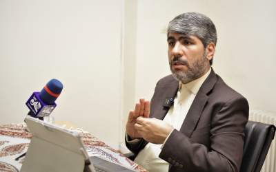 گفتگوی تفصیلی - بخش دوم | لطیفی، معاون شهید رئیسی: سخت‌گیری‌های بی‌سابقه علیه دولت سیزدهم داشتند/ در دولت پزشکیان از روز اول ساز مخالفت با برنامه هفتم توسعه می‌زدند/ مخبر گفت نگاهم به اشاره حضرت آقاست  