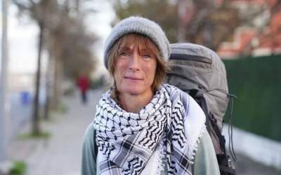 پیاده‌روی ۶ ماهه زن انگلیسی برای حمایت از غزه