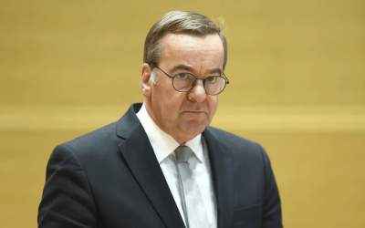 هشدار وزیر دفاع آلمان درباره جنگ با روسیه