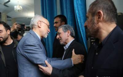 چهره‌های سیاسی در مراسم ترحیم‌ خواهر احمدی نژاد  <img src="https://cdn.jahannews.com/images/picture_icon.png" width="16" height="16" border="0" align="top">