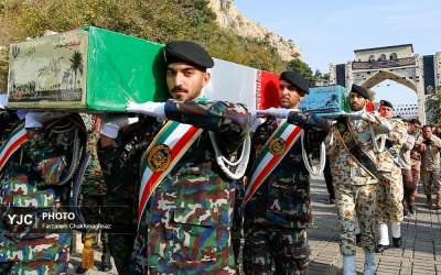 پیکر‌های شهدای دفاع مقدس در دروازه قرآن شیراز  <img src="https://cdn.jahannews.com/images/picture_icon.png" width="16" height="16" border="0" align="top">