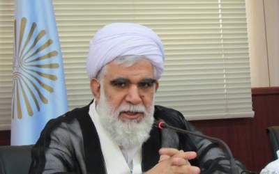 وضعیت فرهنگی از بدحجابی به برهنگی رسیده است