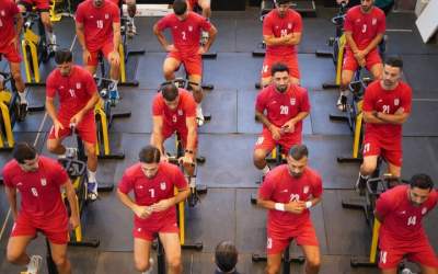 چه کسی باید به داد تیم ملی فوتبال ایران برسد؟