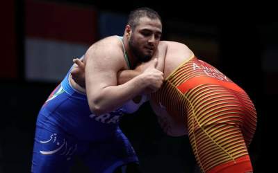 برد ۴۰ ثانیه‌ای کشتی گیر ایران و صعود به نیمه نهایی  <img src="https://cdn.jahannews.com/images/video_icon.png" width="16" height="16" border="0" align="top">