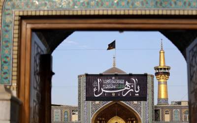 نصب کتیبه‌های فاطمیه در حرم رضوی  <img src="https://cdn.jahannews.com/images/video_icon.png" width="16" height="16" border="0" align="top">