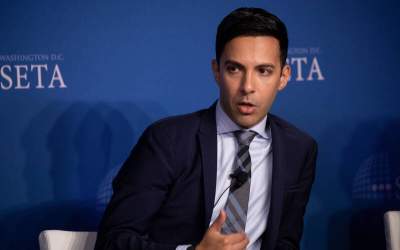 مخالفان تسلیم در زمین اسراییل بازی می کنند!  <img src="https://cdn.jahannews.com/images/video_icon.png" width="16" height="16" border="0" align="top">