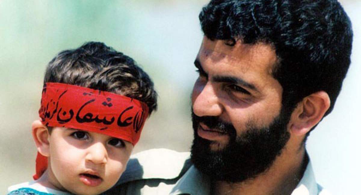 از اولین حقوقی که گرفتم خمسش را داده‌ام