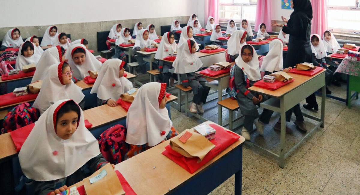 در مدارس ایران چه خبر است؟