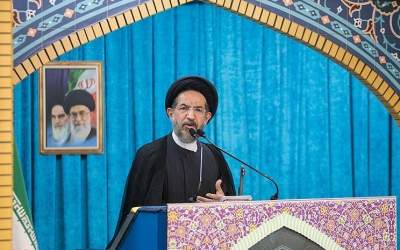 حجت الاسلام ابوترابی‌فرد: رئیس جمهور کاهش آلودگی هوا را به صورت جدی دنبال کند/ باید دولت را در برون رفت از مشکلات یاری کنیم