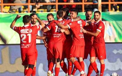 استقبال پرسپولیس از دربی با بُرد و صدرنشینی موقتی