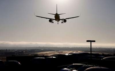 دلیل توقف پرواز هزاران هواپیما چیست؟