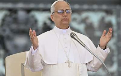 هدیه ویژه رئیس پارلمان لبنان به پاپ  <img src="https://cdn.jahannews.com/images/video_icon.png" width="11" height="10" border="0" align="top">