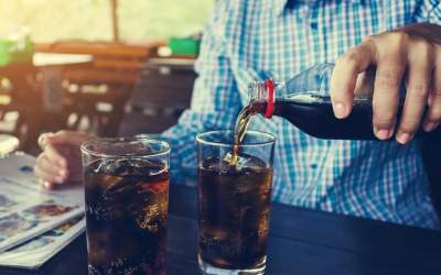 نوشابه‌های گازدار هیچ نقشی در بهبود حالت تهوع ندارند