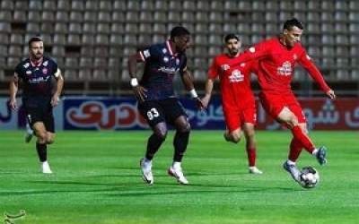 تراکتور - پرسپولیس تنها با ۷ هزار تماشاگر