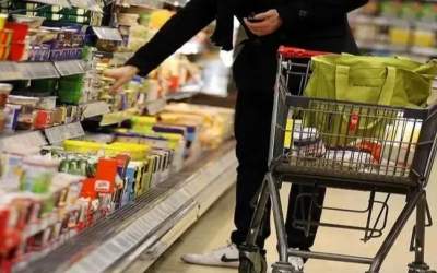 مردم درگیر مشکلات، مدیران دولتی سرگرم حاشیه‌