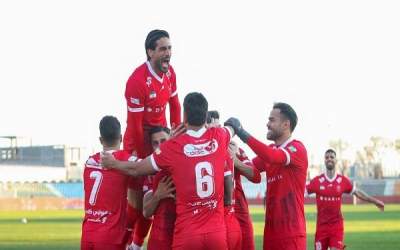 پرسپولیس آلومینیوم را برد و صدرنشین شد